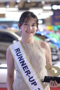 Astra Financial Angel (Winda Erica) berhasil meraih gelar Runner-Up 2 Miss Auto Show GIIAS 2023 di ICE BSD, Tangerang Selatan, Banten (20/8/23).