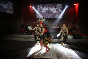 Tari Tunggal Sumpit Foto: Galeri Indonesia Kaya