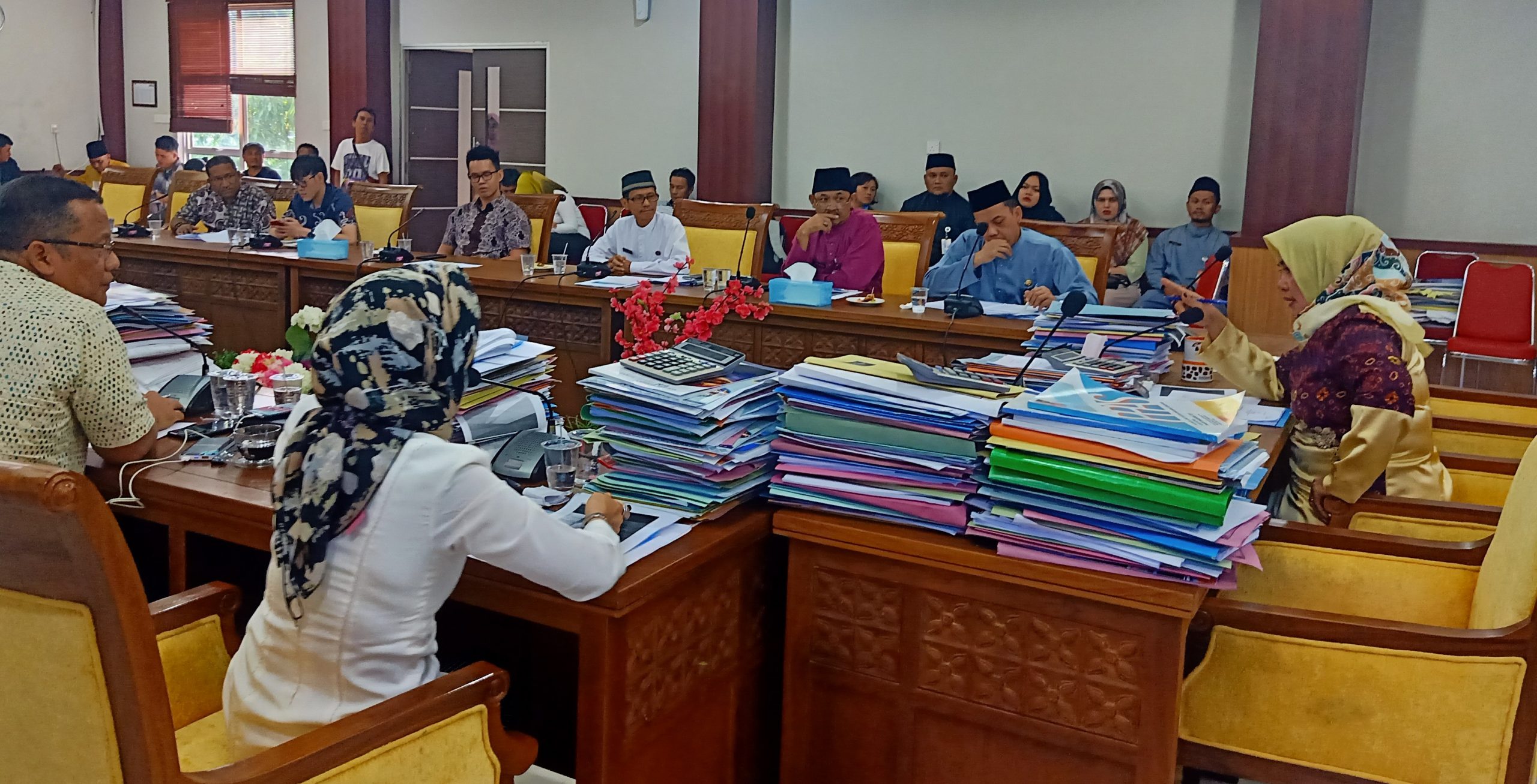 RDP Komisi II tentang Pajak Karaoke
Foto : Ben/beritabatam