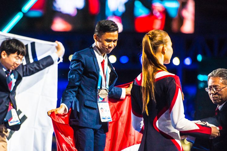 Pelajar Indonesia Sabet 15 Medali WSC 2019 Rusia
Foto : Kompas