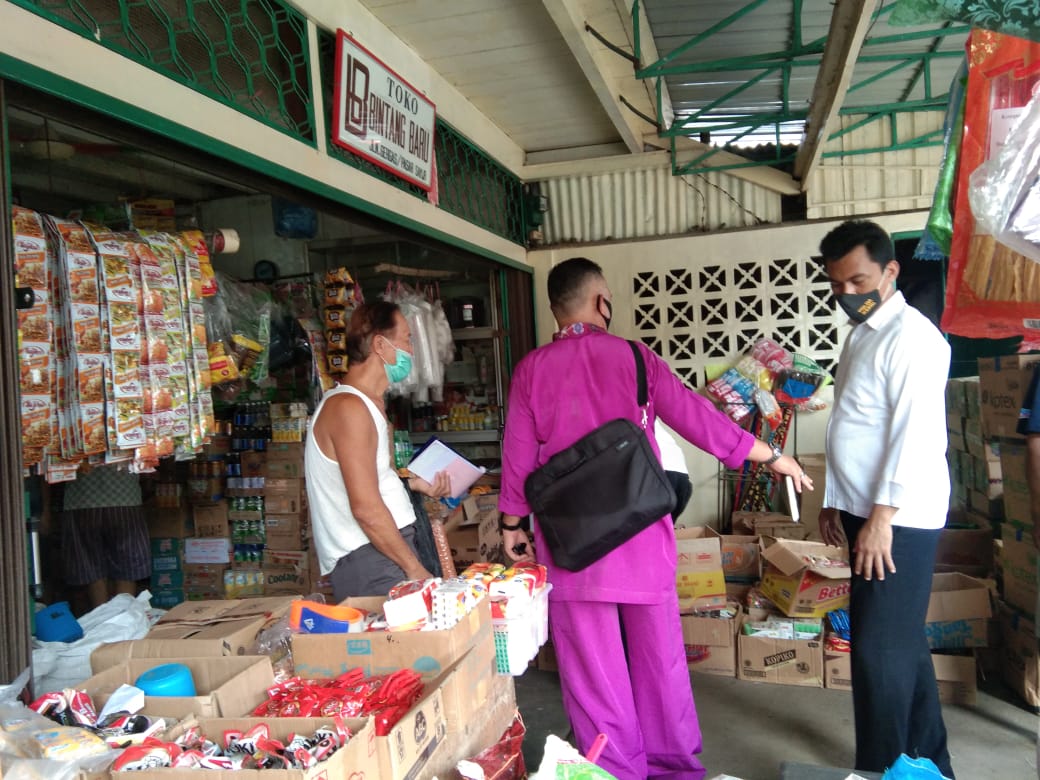 Polres Lingga Cek Ketersediaan Sembako Jelang Musim Gelombang Tinggi
Foto : HPL