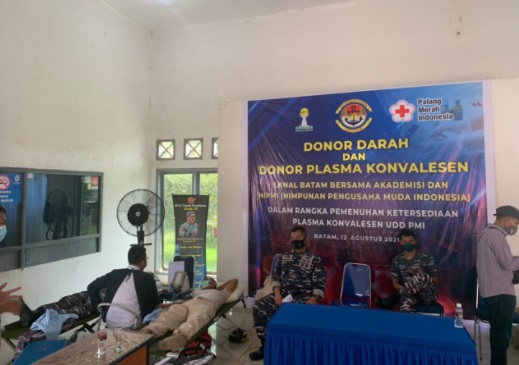Serentak Seluruh Indonesia Termasuk Lanal Batam Gelar Donor Darah dan Plasma Konvalesen
(12/08/21)
Foto : MIB