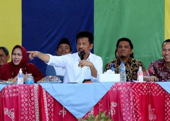 Walikota Rudi Dialog Dengan Orangtua Calon Siswa di Seiharapan
Foto : MCB