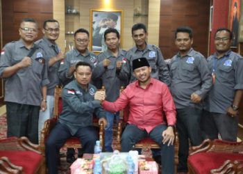 Nuryanto Berharap DPC PJS Kota Batam Turut Berkontribusi Positif dalam Pembangunan 
Foto: Sek DPRD Batam