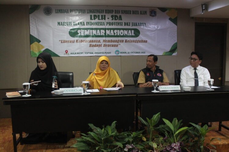 Peduli Perubahan Iklim, MUI DKI Jakarta Selenggarakan Seminar Nasional Literasi Kebencanaan
