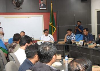Gelar Rapat Dengar Pendapat, DPRD Kota Batam Tengahi Protes Warga Tembesi Terdampak Proyek Pelebaran Jalan