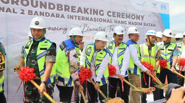 Nuryanto Harap Pembangunan Terminal II Optimalkan Layanan Transportas Bandara Hang Nadim
(30/05/25)
Foto: DPRD Batam