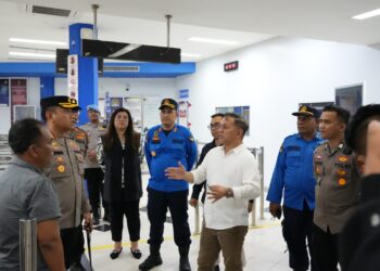 Operator Berganti, BP Batam Pastikan Pelayanan Penumpang di Pelabuhan Ferry Batam Centre Tetap Maksimal
(02/08/24)
Foto: BP Batam