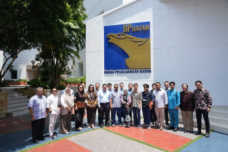 Badan Pengusahaan Batam (BP Batam) menerima kunjungan kerja perusahaan asal Tiongkok, CNGR Advanced Material Co.,Ltd, Jumat (27/09/24) di Marketing Center BP Batam
Foto: BP Batam