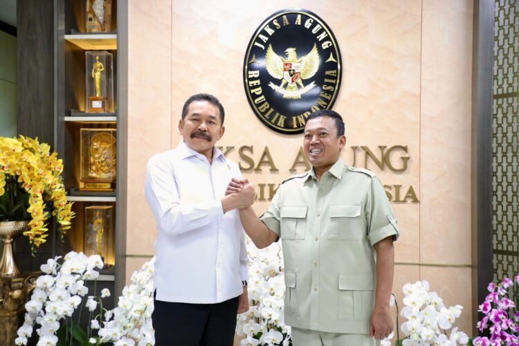 Temui Jaksa Agung, Menteri Nusron: Zero Toleransi Bagi Mafia Tanah
(31/10/24)
Foto: Istimewa