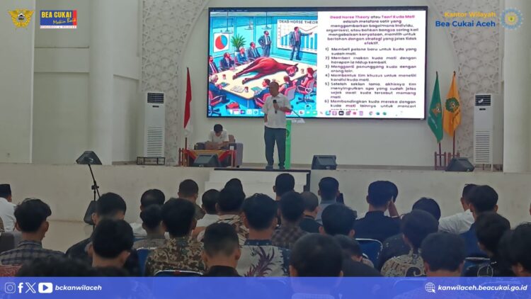 Kuliah Umum di Kampus UIN Ar-Raniry, BC Aceh: Indonesia Perlu Fokus Peningkatan Kualitas Tenaga Kerja
(03/02/25)
Foto: Humas