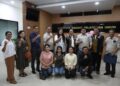 Kepala Badan Pengusahaan (BP) Batam, Amsakar Achmad melalui Anggota/Deputi Bidang Pelayanan Umum, Ariastuty Sirait menyambut baik rencana penanaman 1.000 pohon jenis mahoni di Daerah Tangkapan Air (DTA) Waduk oleh Keluaga Besar Banjarnahor Kota Batam
Foto: BP Batam