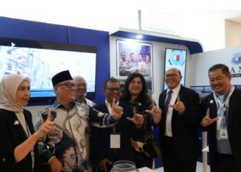 Kepala BP Batam yang diwakilkan oleh Anggota/Deputi Bidang Pelayanan Umum BP Batam, Ariastuty Sirait menghadiri seremoni Pembukaan 8th Indonesia Marine & Offshore Expo (IMOX) 2025, Rabu (6/8/2025)
Foto: BP Batam