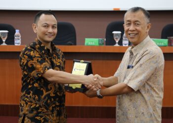 Badan Pengusahaan (BP) Batam menggelar Focus Group Discussion Monitoring dan Evaluasi Pengelolaan Pengaduan di IT Centre, Batam Centre, Rabu (20/08/25).
Foto: BP Batam