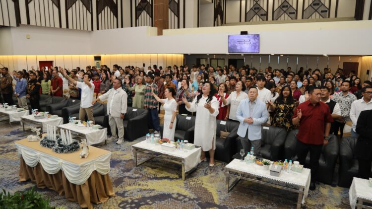 Persekutuan Doa Badan Pengusahaan (BP) Batam, kembali menyelenggarakan Perayaan Natal Bersama di Balairungsari dan Selasar Bida Utama BP Batam, pada Sabtu (6/12/2025).
Foto: BP Batam