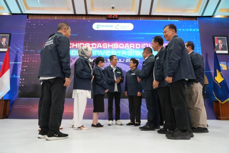 Perekonomian Batam menutup tahun 2025 dengan kinerja impresif. Data Badan Pusat Statistik (BPS) mencatat pertumbuhan ekonomi Batam pada Triwulan IV 2025 mencapai 7,49 persen (year-on-year), melonjak tajam dibandingkan 3,27 persen pada Triwulan IV 2024.
Foto: BP Batam