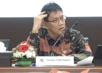 Menteri Keuangan, Purbaya Yudhi Sadewa saat Sidang Aduan Kanal Debottlenecking Satgas P2SP di Kantor Kementerian Keuangan RI, Jumat (13/3/26) (Foto: Tangkapan layar kanal YouTube Kementrian Keuangan RI)