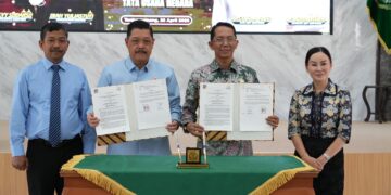 Penandatanganan dilakukan Kepala BP Batam, Amsakar Achmad Bersama Kepala Kejati Kepri, J. Devy Sudarso Di Aula Kejati Kepri, Tanjungpinang, Selasa (28/04/26)
Foto: BP Batam
