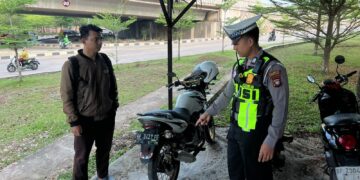 Patroli Hunting Menindak Pelanggaran Lalu Lintas digelar Satuan Lalu Lintas Polresta Barelang, Selasa (28/04/26). 
Foto: Humas
