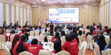 Polsek Batu Ampar Polresta Barelang melaksanakan pengamanan kegiatan serikat buruh dalam rangka peringatan Hari Buruh Internasional atau May Day 2026 di Ballroom Hotel A Glow, Sei Jodoh, Batu Ampar, Kota Batam, Jumat (01/05/26).
Foto: Humas