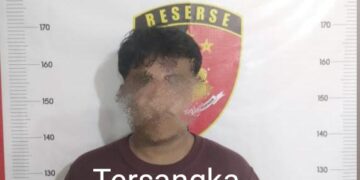 Unit Reskrim Polsek Sekupang Polresta Barelang berhasil mengungkap kasus pencurian kendaraan bermotor yang terjadi di Kecamatan Sekupang, Kota Batam. Dua pelaku berhasil diamankan setelah serangkaian penyelidikan intensif, Rabu 20 Mei 2026.
Foto: istimewa
