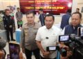 konferensi pers yang dipimpin langsung Wakapolda Kepri Brigjen Pol Dr. Anom Wibowo di Lobby Mapolresta Barelang, Sabtu 23 Mei 2026.
Foto: Polresta Barelang