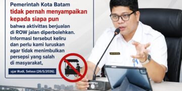 Kepala Dinas Komunikasi dan Informatika Kota Batam, Rudi Panjaitan, Pemko menegaskan penertiban sudah sesuai aturan.
Foto: Bens