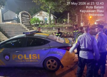 Piket Patroli Sat Samapta Polresta Barelang merespons cepat laporan masyarakat yang masuk melalui Call Center 110 terkait dugaan tindak pengancaman di wilayah Sei Beduk, Kota Batam. Penanganan berlangsung Rabu, 27 Mei 2026
Foto: Polresta Barelang
