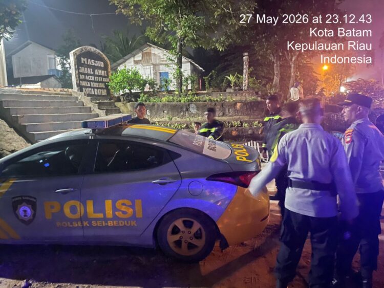 Piket Patroli Sat Samapta Polresta Barelang merespons cepat laporan masyarakat yang masuk melalui Call Center 110 terkait dugaan tindak pengancaman di wilayah Sei Beduk, Kota Batam. Penanganan berlangsung Rabu, 27 Mei 2026
Foto: Polresta Barelang