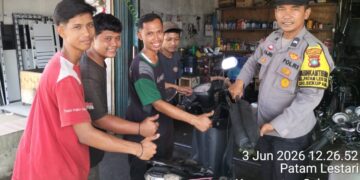 Polsek Sekupang terus menekan peredaran knalpot brong di wilayah hukumnya melalui pendekatan langsung ke pemilik bengkel. Pada Rabu, 3 Juni 2026
Foto: Polresta Barelang