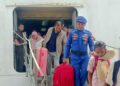 Satpolairud Polresta Barelang turun langsung mengamankan KM Kelud yang sandar di Pelabuhan Batam Bintang 99 Batu Ampar, Rabu 10 Juni 2026
Foto: Satpolairud