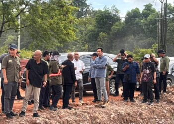 BP Batam bergerak cepat menindaklanjuti masukan Komisi VI DPR RI terkait penanganan banjir dan genangan air di Kota Batam.
(18/06/26)
Foto: BP Batam