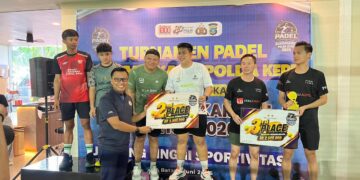 Turnamen Padel dalam rangka Hari Ulang Tahun Bhayangkara ke-80 Polda Kepulauan Riau resmi ditutup, Minggu 21 Juni 2026
Foto: Polda Kepri