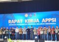 Wakil Gubernur Kepulauan Riau, Nyanyang Haris Pratamura, saat menghadiri Rapat Kerja (Raker) Asosiasi Pemerintah Provinsi Seluruh Indonesia (APPSI) Tahun 2026 di Hotel Marumatta Senggigi, Kabupaten Lombok Barat, Nusa Tenggara Barat, Kamis (16/07/26).
Foto; kepriprov.go.id