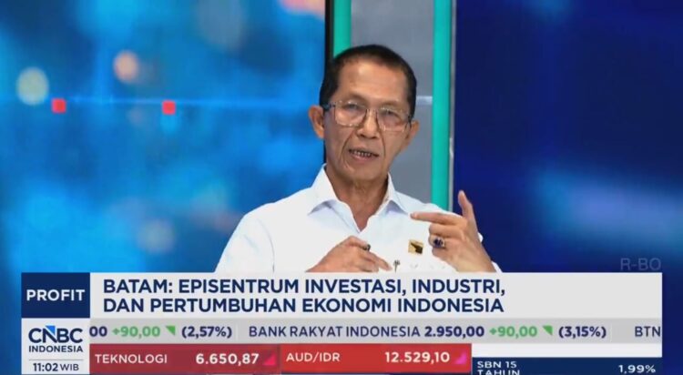 Wali Kota Batam ex-officio Kepala Badan Pengusahaan Batam, Amsakar Achmad, menjadi narasumber di CNBC Indonesia, Jumat (17/7/2026). TANGKAPAN LAYAR CNBC INDONESIA
Foto: MCB