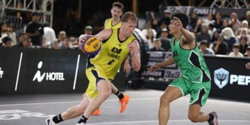 Komitmen tersebut disampaikan Wali Kota Batam, Amsakar Achmad, saat menutup rangkaian FIBA 3×3 Challenger 2026 di Dataran Engku Putri, Batam Centre, Sabtu (25/07/26).
Foto: mediacenterbatam