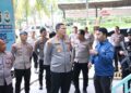 Kapolresta Barelang Kombes Pol Anggoro Wicaksono turun langsung mengecek kesiapan Satuan Pelayanan Pemenuhan Gizi atau SPPG Polresta Barelang, Senin 6 Juli 2026.
Foto: Polresta Barelang