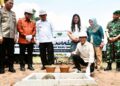 Amsakar Achmad, saat menghadiri peletakan batu pertama pembangunan sekolah di Jalan Tanjung Buntung, Kecamatan Bengkong, Senin 13 Juli 2026.
Foto: BP Batam