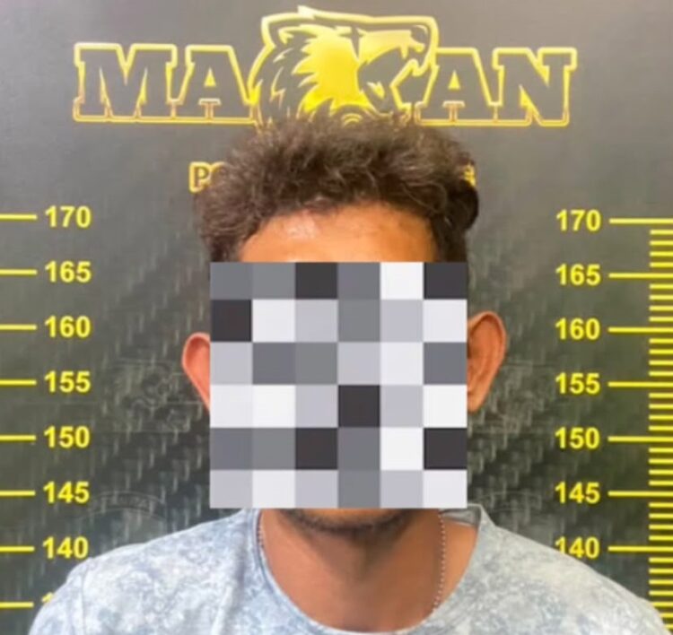 Tim gabungan Polresta Barelang berhasil meringkus satu pelaku pencurian dengan kekerasan yang beraksi menggunakan sebilah pisau.
(14/07/26)
Foto: Polresta Barelang