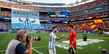 Spanyol Tantang Sang Juara Bertahan Argentina, Siapa Bakal Angkat Trofi?
Foto: Ilustrasi AI