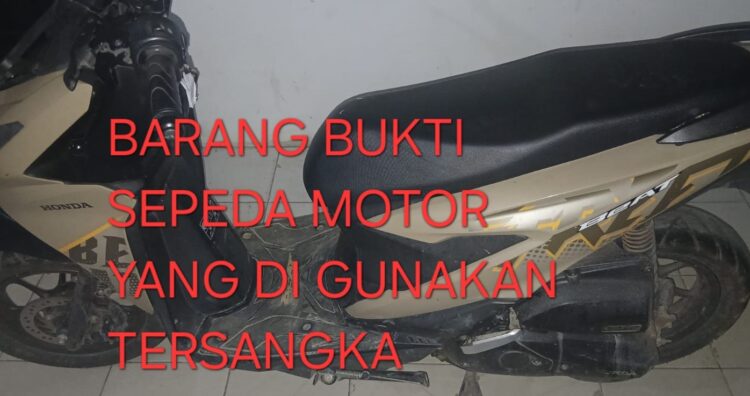 Unit Reskrim Polsek Sagulung, Polresta Barelang, berhasil mengungkap kasus pencurian dengan kekerasan berupa perampasan telepon genggam milik seorang anak di kawasan Sagulung, Kota Batam. (16/07/26)
Foto: Polresta Barelang