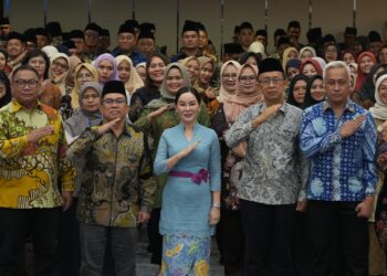 Wakil Kepala BP Batam, Li Claudia Chandra, melantik 338 Pejabat Struktural Tingkat III dan IV di lingkungan BP Batam, Senin (20/07/26).
Foto: BP Batam