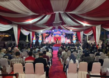 Creative & Innovation Riau Island Carnival (Cernival) 2026 resmi dibuka di Lapangan Parkir HarbourBay, Kelurahan Sei Jodoh, Kecamatan Batu Ampar, Jumat (24/07/26)
Foto: Polresta Barelang
