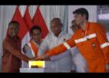 Wakil Gubernur Kepulauan Riau, Nyanyang Haris Pratamura, mengapresiasi dimulainya pembangunan proyek Bahtera Haluan Lestari Floating Production Storage and Offloading (BHL FPSO) yang ditandai dengan pemotongan baja perdana (first steel cutting) di PT Saipem Indonesia Karimun Yard, Kabupaten Karimun, Kamis (23/07/26).
Foto: kepriprov.go.id