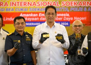 Menteri Keuangan Purbaya Yudhi Sadewa mengatakan Bea Cukai perlu terus meningkatkan kemampuan dalam menghadapi perkembangan modus penyelundupan.
(13/08/26)
Foto: Kemenkeu