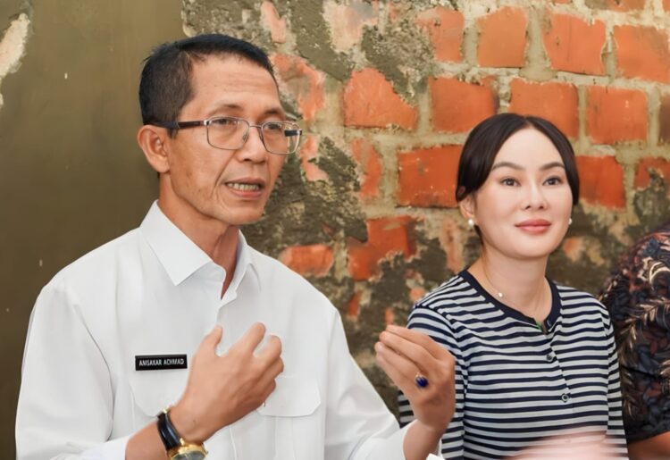 Kepala BP Batam Amsakar Achmad dan Wakil Kepala BP Batam, Li Claudia Chandra
Foto: BP Batam