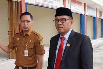 Sekretaris Komisi II DPRD Provinsi Kepri, Wahyu Wahyudin dan Kepala Dinas Koperasi dan UMKM Kepri, Ricky Rionaldi
Foto: Ilustrasi AI
