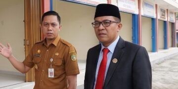 Sekretaris Komisi II DPRD Provinsi Kepri, Wahyu Wahyudin dan Kepala Dinas Koperasi dan UMKM Kepri, Ricky Rionaldi
Foto: Ilustrasi AI