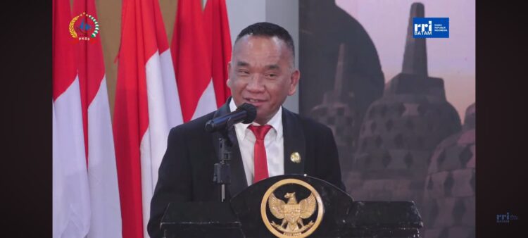Ketua Umum Perkumpulan Kekerabatan Sulawesi Selatan (PKSS), Akhmad Rosano Saat Menyampaikan Pidato Dalam Dialog Wawasan Kebangsaan. Kamis (13/08/26) di Politeknik Negeri Batam
Foto: Ben