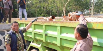 Polda Kepri Ungkap Dugaan Pertambangan Pasir Ilegal di Batam, Tiga Orang Jadi Tersangka. (14/08/26).
Foto: Polda Kepri